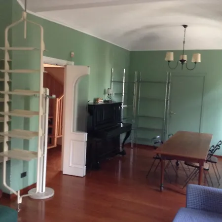Casa Della Regina *