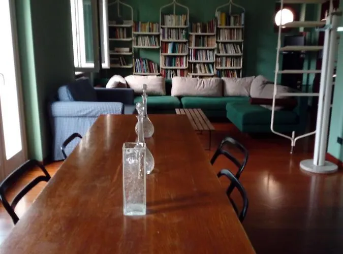 Casa Della Regina 게스트하우스 *